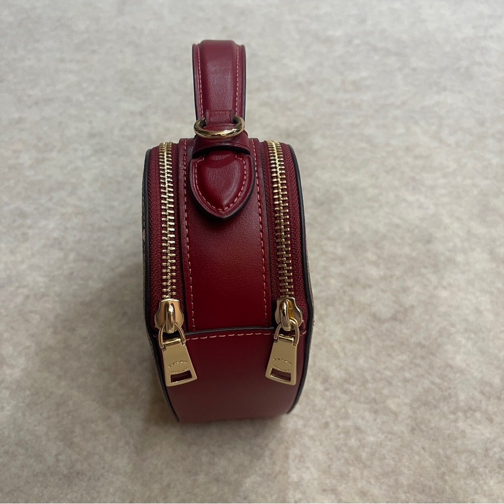Coach Heart Cherry Signature Canvas Tan Marrón Double Zip Crossbody Purse - Picture 4 of 16